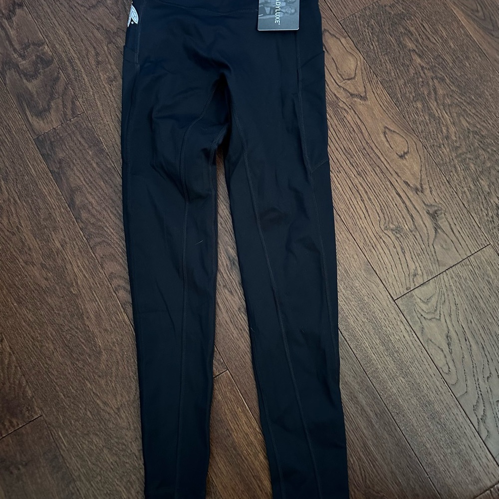 Solid Black Leggings with Elastic Waistband Kadyluxe Chicago hockey